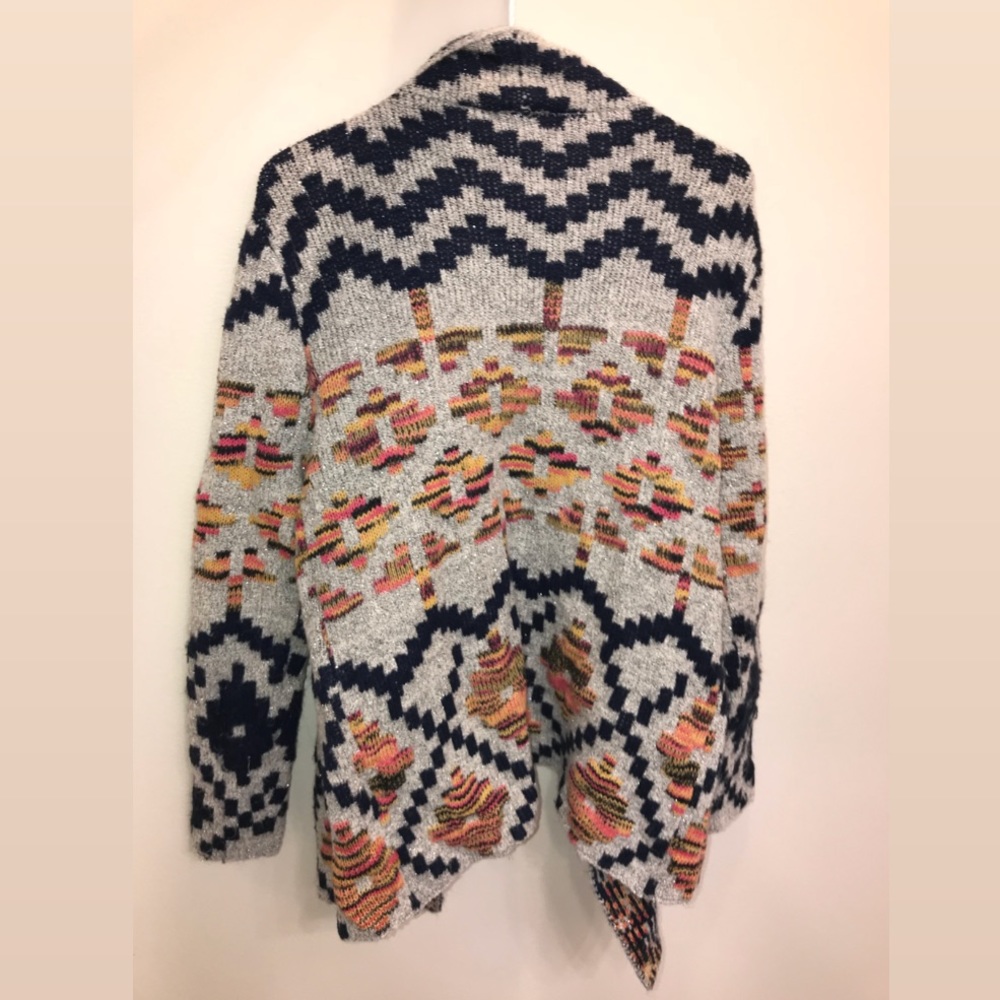 Patterned Cardigan - Picture 2 of 3
